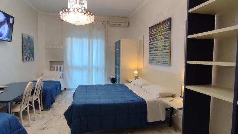 חדר סטנדרט לארבעה, Giambattista House Bari