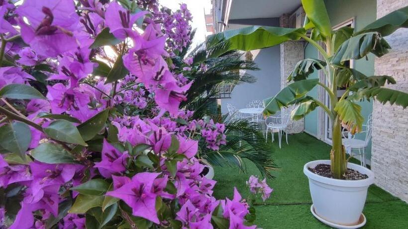 חדר סטנדרט לארבעה, Giambattista House Bari