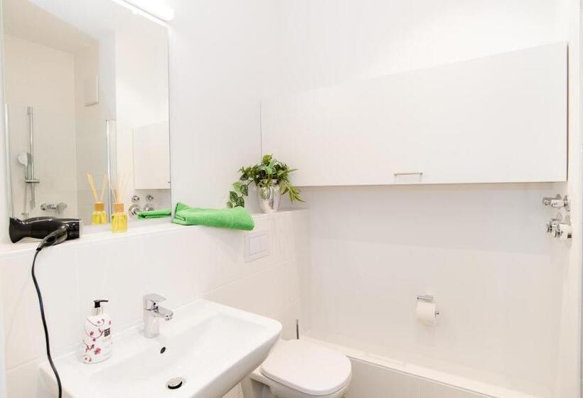 شقة غرفة نوم واحدة مزودة بشُرفة, Apart Hotel Messe Munich   My Room Apartments