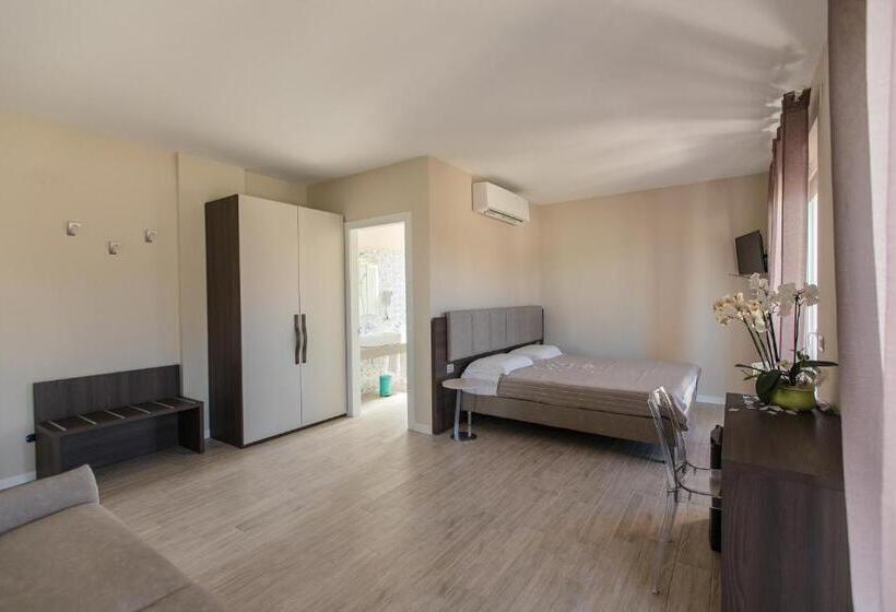 חדר דלוקס לארבעה, Residenza Angelica