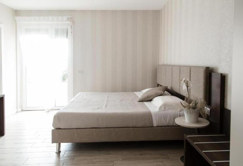 חדר סטנדרט עם מיטת קינג, Residenza Angelica