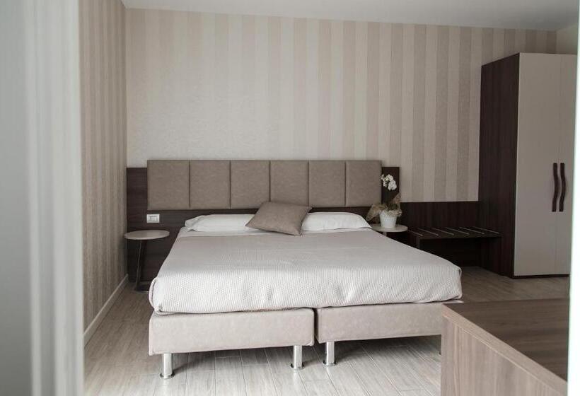 חדר סטנדרט עם מיטת קינג, Residenza Angelica