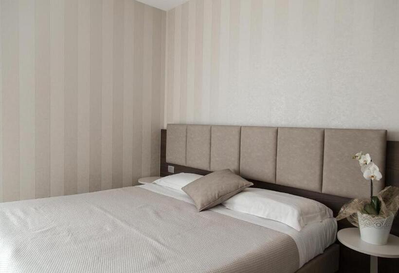 חדר סטנדרט עם מיטת קינג, Residenza Angelica