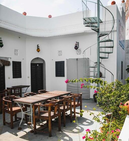 デラックスルーム, Mosaics Guest House