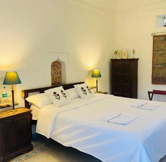 デラックスルーム, Mosaics Guest House