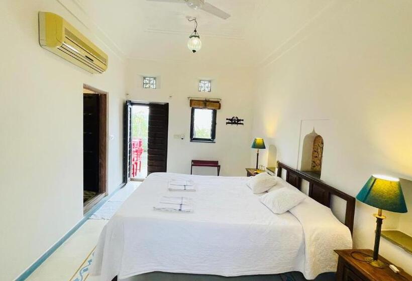 デラックスルーム, Mosaics Guest House