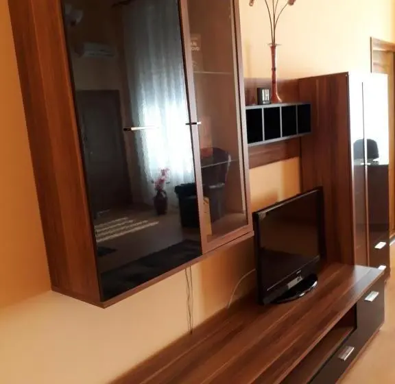 ４ベッドルームアパートメント, Piac Utcai Apartman
