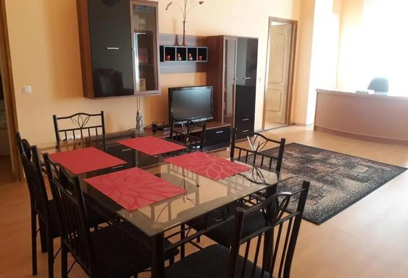 ４ベッドルームアパートメント, Piac Utcai Apartman