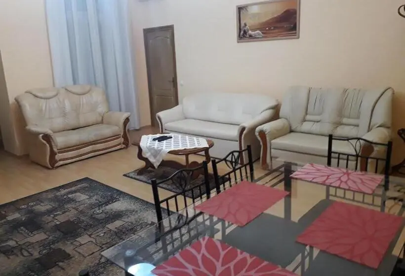 ４ベッドルームアパートメント, Piac Utcai Apartman