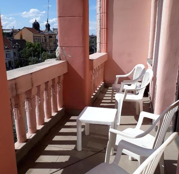 バルコニー付きスタンダードトリプルルーム, Piac Utcai Apartman