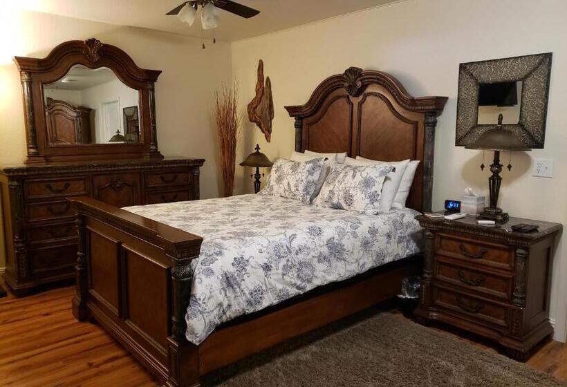 디럭스 스위트, Yosemite Foothill Retreat