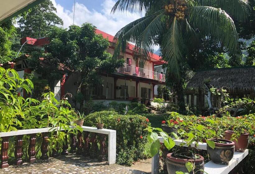 خانه 2 خوابه, Puerto Galera Hostel