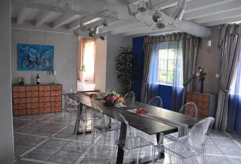 プールビュースタンダードルーム, B&b Clos San Gianni