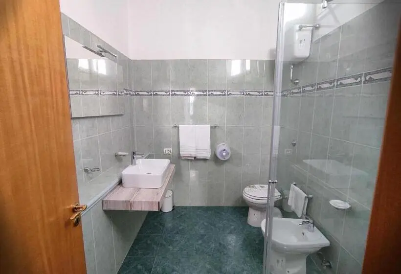 اتاق لوکس, B&b Darsena