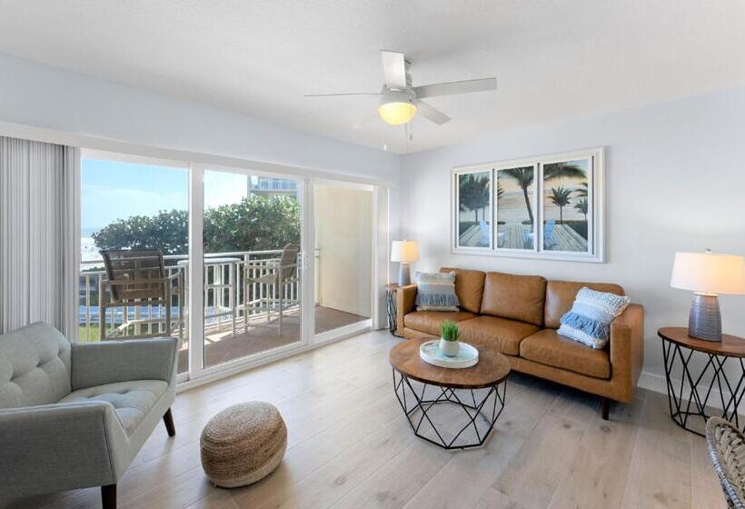 شقة ديلوكس غرفتين نوم, Paradise Beach Club   Ground Floor & Townhouses