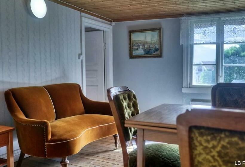 スタンダード４人部屋, Apelviksgården B&b