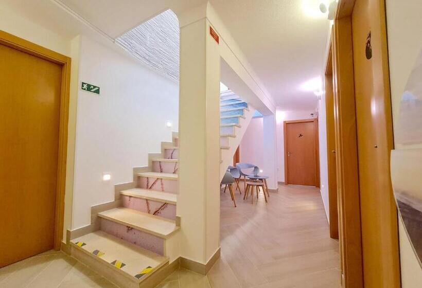 חדר משפחתי חדר אמבטיה משותף, Quartos Para Viajantes, Surfistas, Grupos, Boa Energia