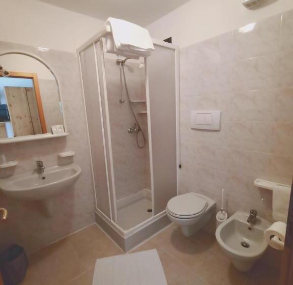 חדר אקונומי יחיד, Cielo Blu