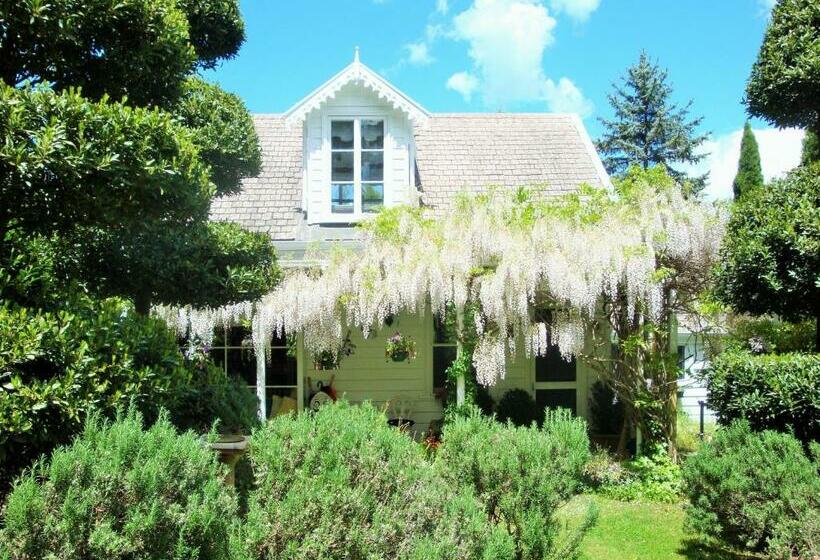 Хижина, Southdown Cottage
