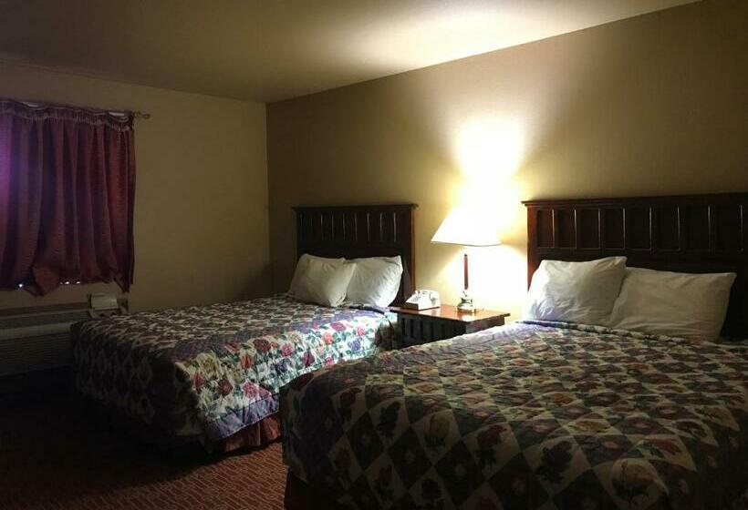 带2个双人床的标准工作室, Camino Real