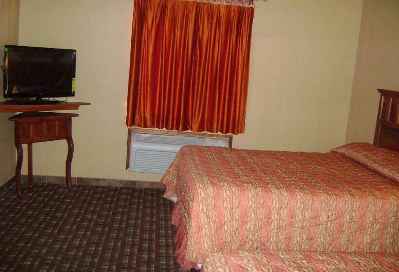 带2个双人床的标准工作室, Camino Real