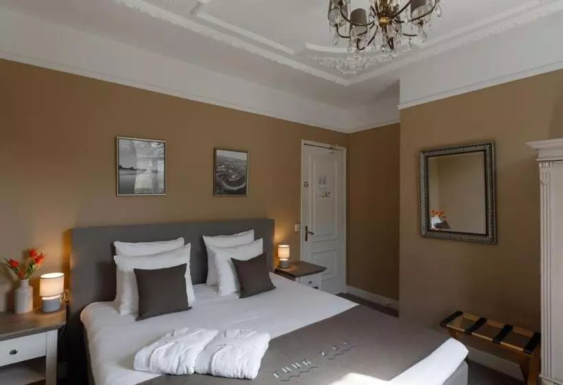 コンフォートルーム, Boutique Hotel Puur Zee   Adults Only