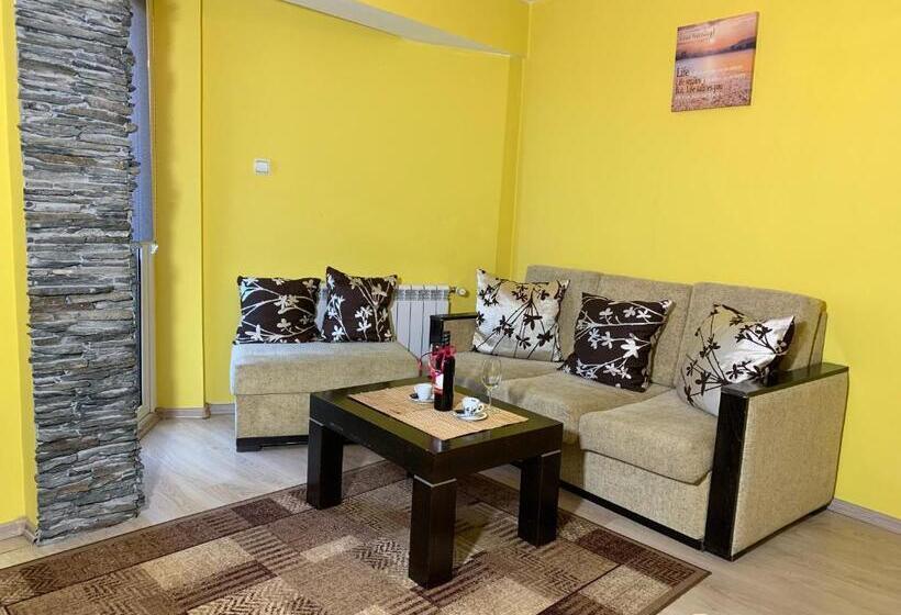 스위트, Alpha Family