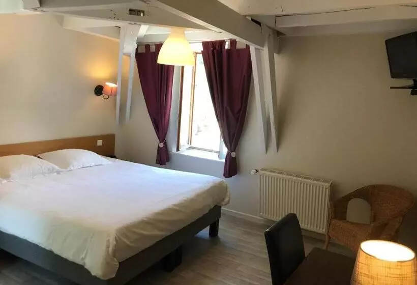 キングサイズベッドのスーペリアルーム, Logis Auberge De La Fontaine