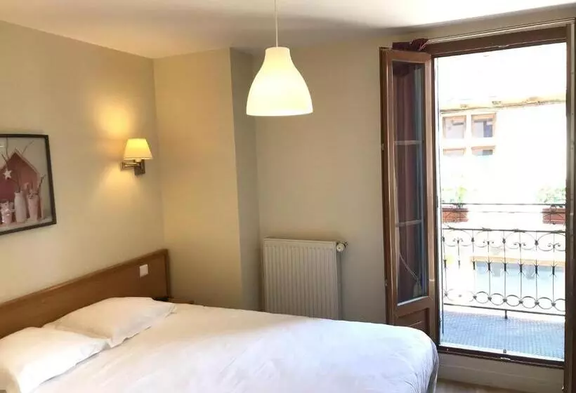 バルコニー付きスタンダードルーム, Logis Auberge De La Fontaine