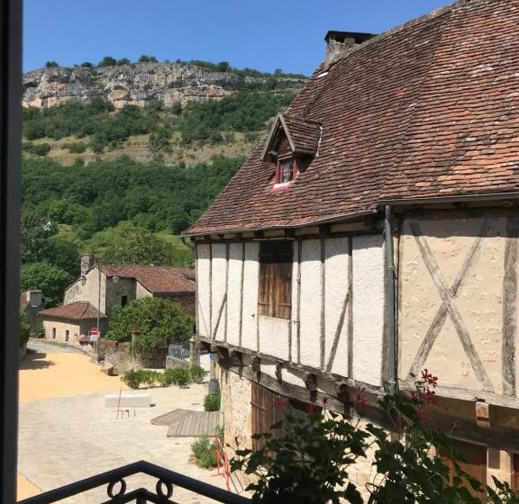 חדר סטנדרט עם מרפסת, Logis Auberge De La Fontaine