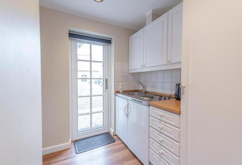 דירת חדר, Bramslevgaard