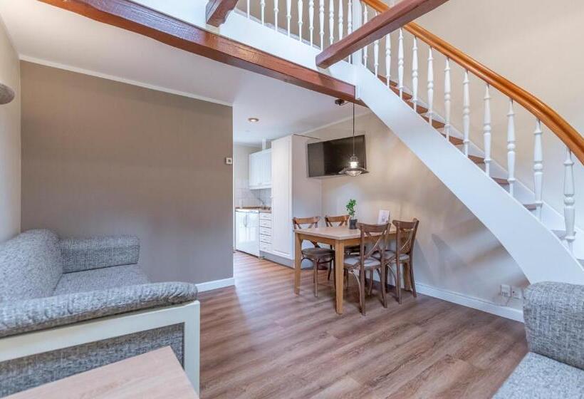 דירת חדר, Bramslevgaard