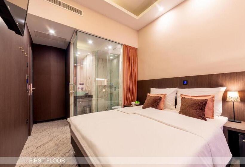 اتاق استاندارد, Center Ljubljana