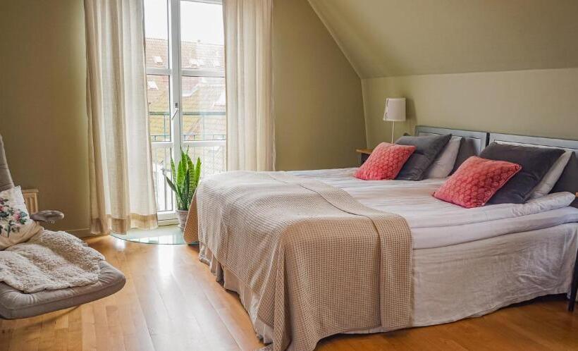 オーシャンビュースーペリアールーム, Maritim Hotell & Krog