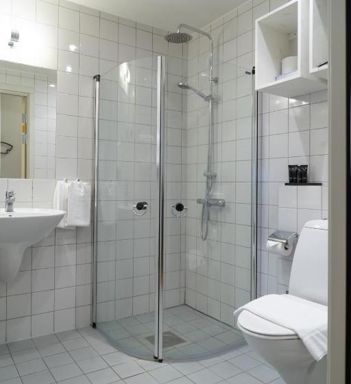 اتاق استاندارد با بالکن و چشم‌انداز دریا, Maritim Hotell & Krog