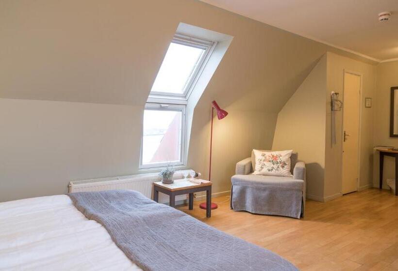 スーペリアールーム, Maritim Hotell & Krog