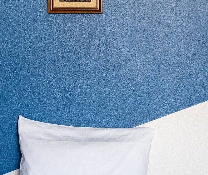 标准间, Greet Chartres Est