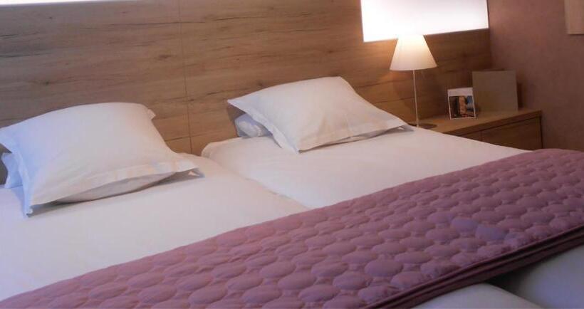 标准间, Hostellerie Du Peiffeschof  The Originals Relais