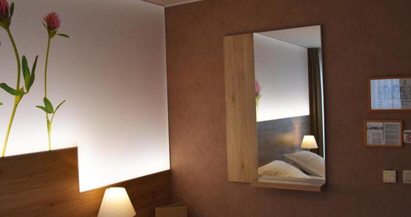 غرفة قياسية, Hostellerie Du Peiffeschof  The Originals Relais