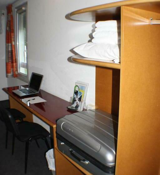 家庭间, Hôtel Quick Palace Valence Nord