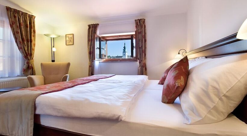 חדר סטנדרט, Joseph 1699