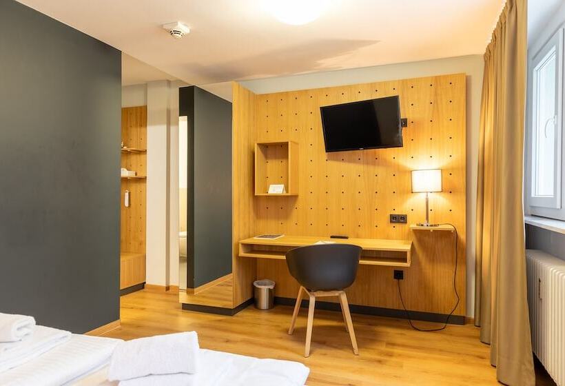 Номер Economy, Mk Hotel Frankfurt