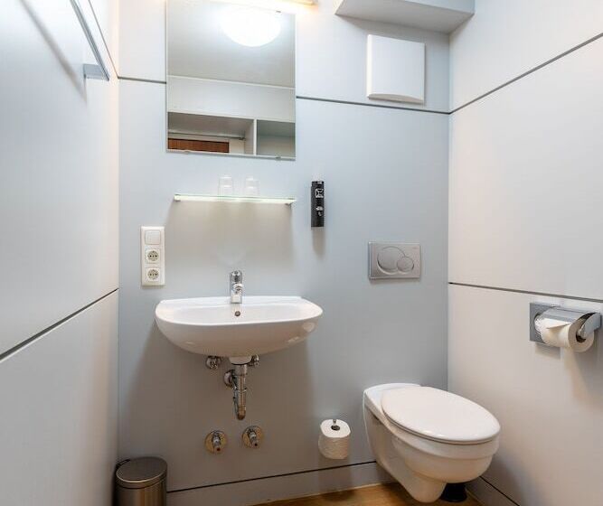 Номер Economy Индивидуальный, Mk Hotel Frankfurt