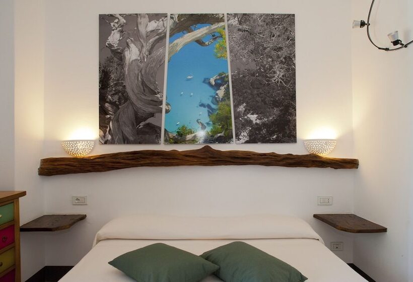 חדר סטנדרט עם מרפסת, Nascar