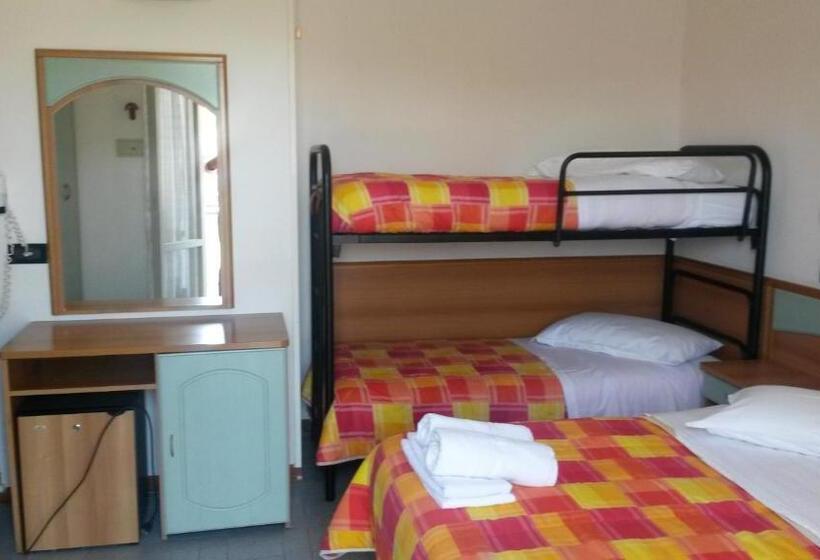 Camera Quadrupla Standard, Orchidea