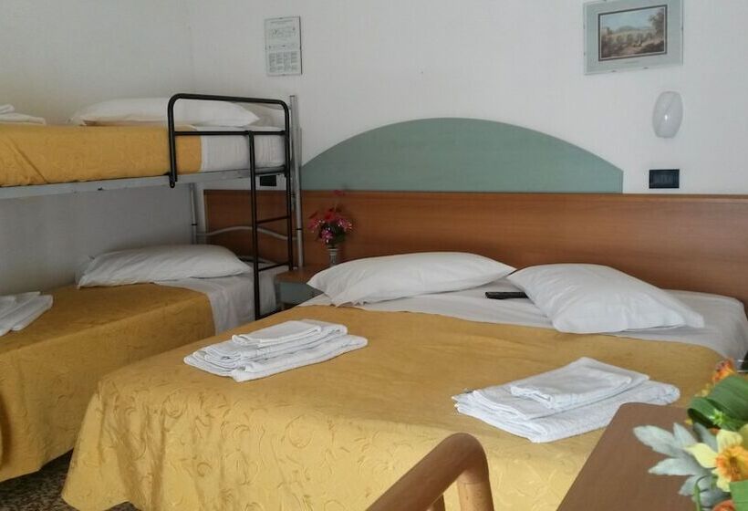 Camera Quadrupla Standard, Orchidea