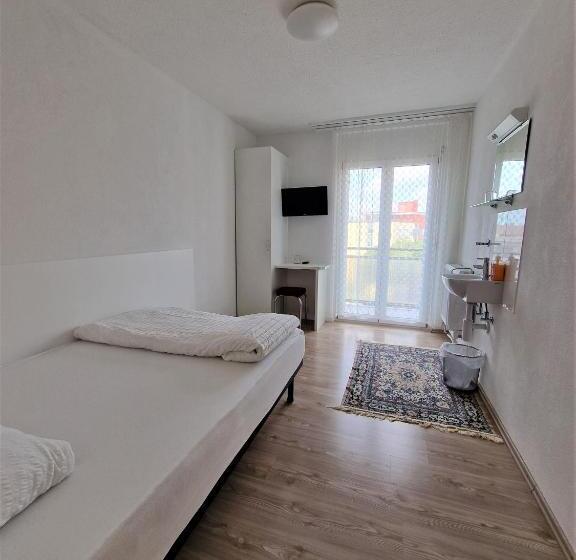 Номер Стандарт Индивидуальный, Plaza