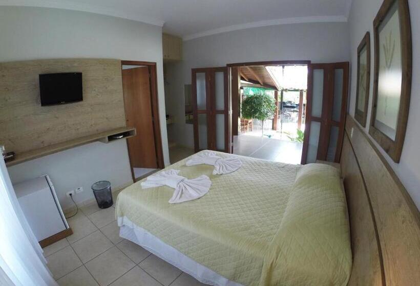 デラックスルーム, Pousada Surucuá