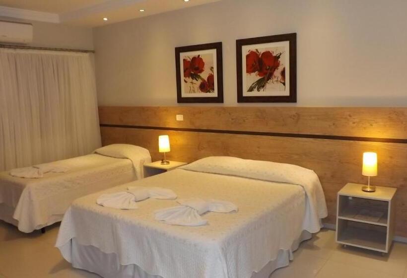 デラックストリプルルーム, Pousada Surucuá