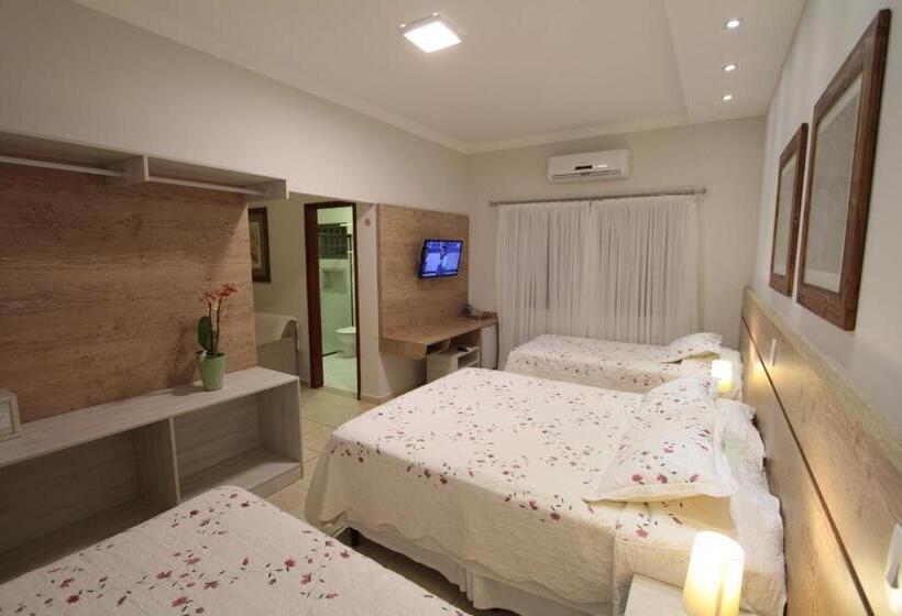 デラックスファミリールーム, Pousada Surucuá